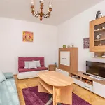 Feriehus 2 Bedroom Stunning In *