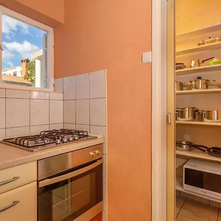 Holiday home 2 Bedroom Stunning In Omisalj