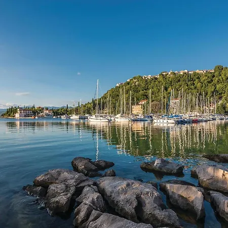 Holiday home 2 Bedroom Stunning In Omisalj