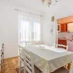 Prázdninový dům 2 Bedroom Stunning In *